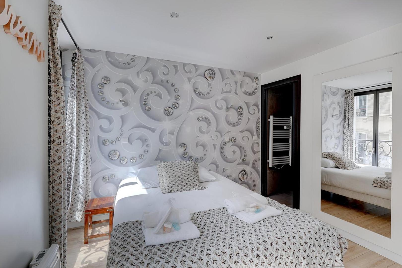 Bluestay 130 - A 2 * Parijs